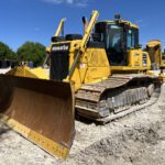 Komatsu D65 Dozer – Built for Heavy Loads